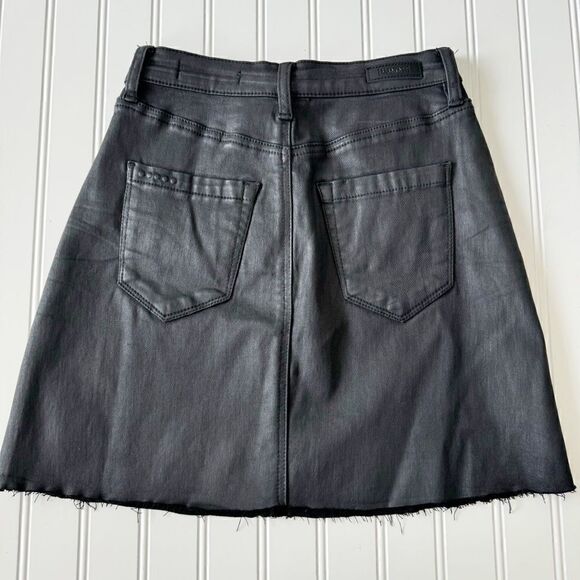 BlankNYC Women's Spartacus Black Coated Denim Mini Skirt - Size24 - Picture 2 of 5
